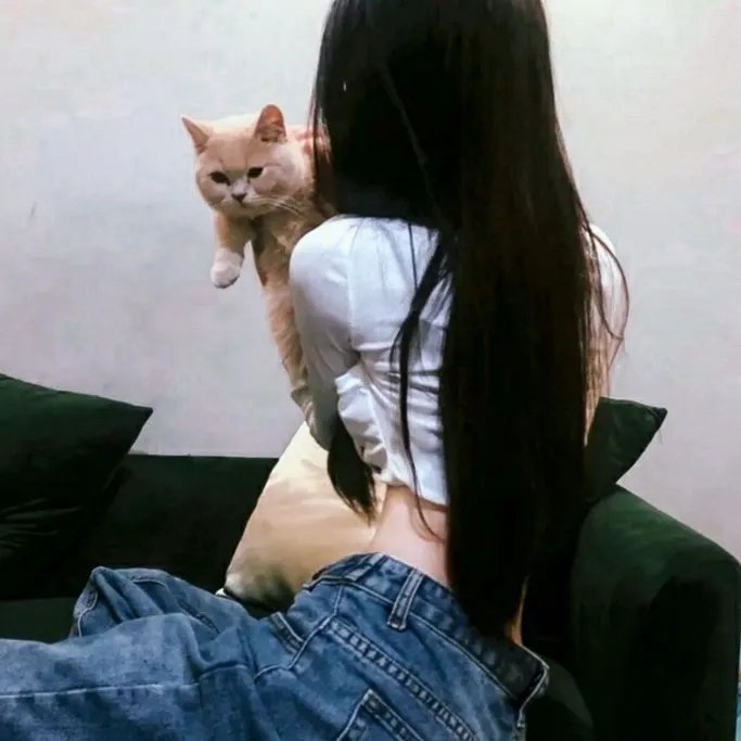 艾莉莎与玛榭拉